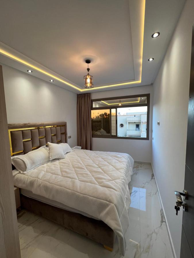 1 Apartment De Luxe Hay Almatar Надор Екстериор снимка